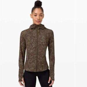 Lululemon Mist Over Windbreaker
Summer Shade Medium Olive Dark Olive Size 6